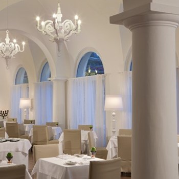 NH amalfi